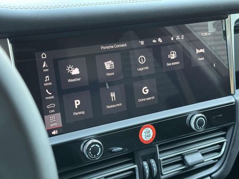 New 2026 Porsche Macan Turbo AWD/4WD image 27