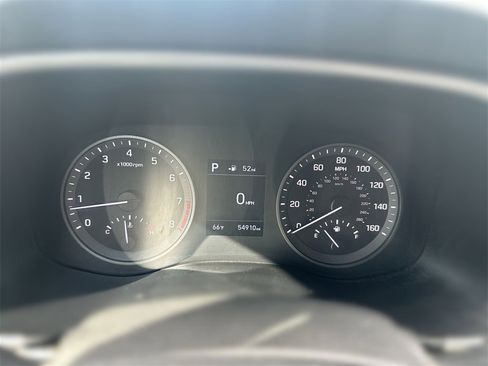 Used 2021 Hyundai Tucson Sport image 11