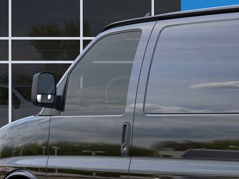 New 2025 Chevrolet Express 3500 w/ Driver Convenience Package image 12