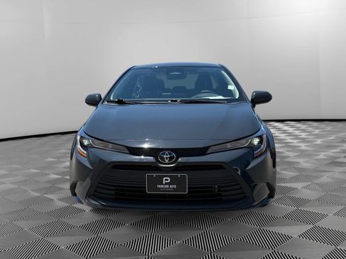 Used 2025 Toyota Corolla LE FWD image 8