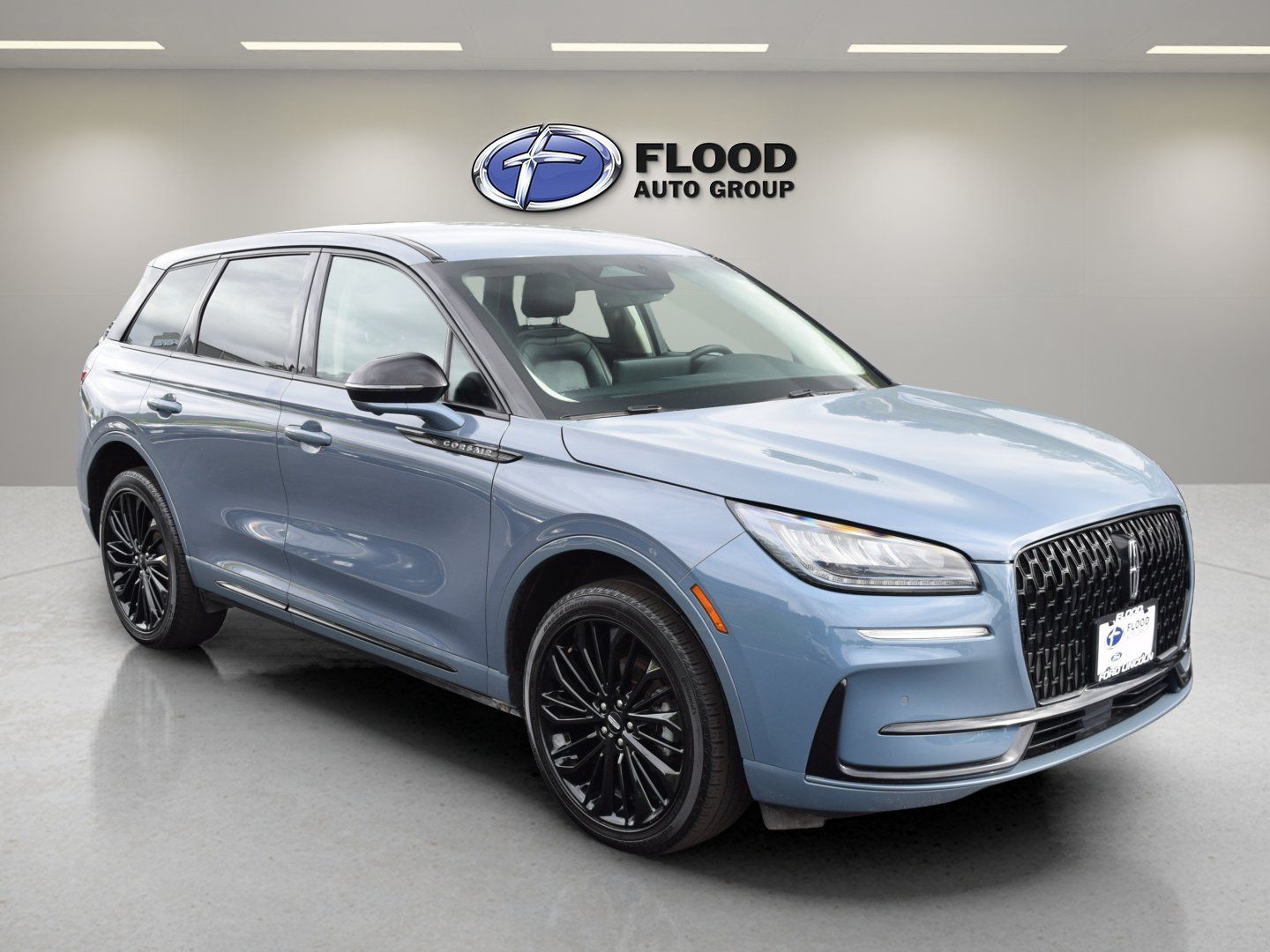 Used 2024 Lincoln Corsair AWD w/ Equipment Group 101A image 1