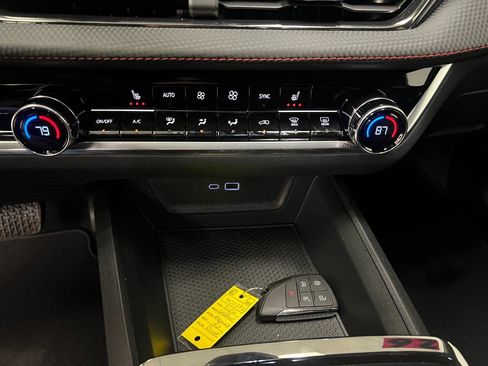 New 2026 Chevrolet Equinox RS AWD/4WD image 46