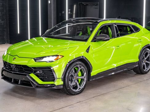 Used 2022 Lamborghini Urus AWD/4WD image 5