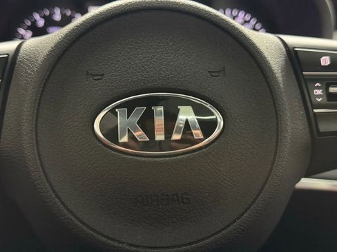 Used 2019 Kia Stinger GT2 image 35