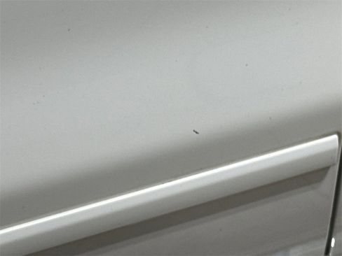 Used 2018 Chevrolet Silverado 1500 LT w/ All Star Edition image 37