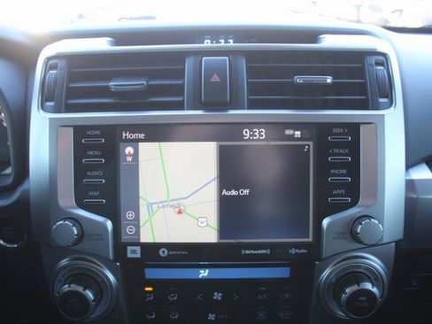 Used 2022 Toyota 4Runner Limited image 31