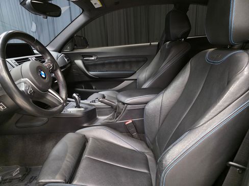 Used 2017 BMW M2 image 16