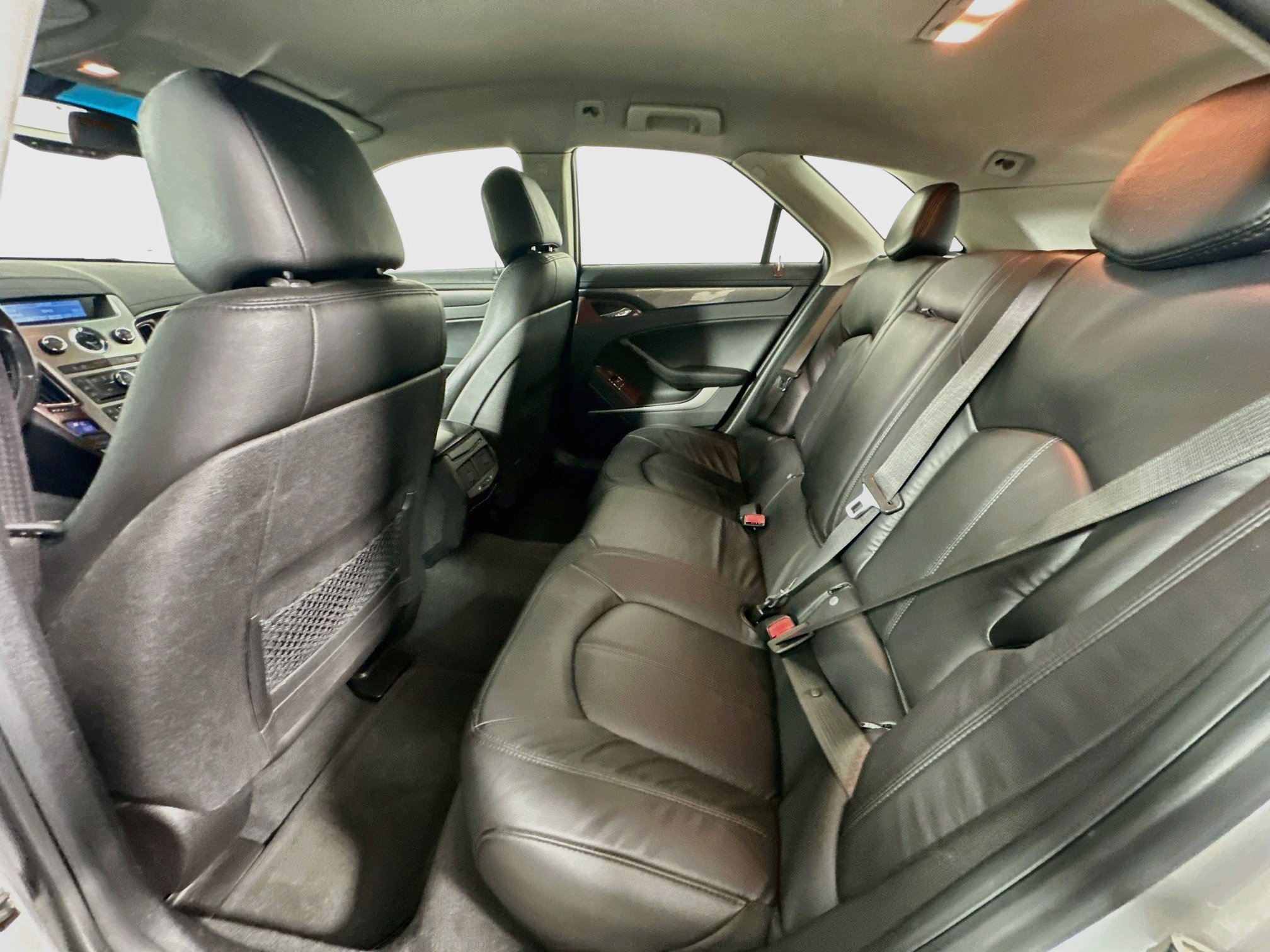 Used 2010 Cadillac CTS Wagon RWD image 24