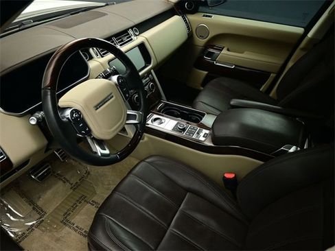 Used 2017 Land Rover Range Rover Supercharged image 20