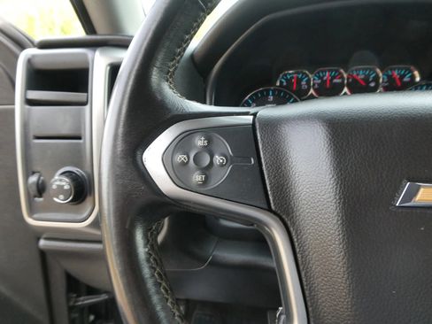 Used 2019 Chevrolet Silverado 1500 LT image 16