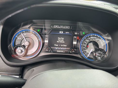 Used 2022 RAM 2500 Limited image 16