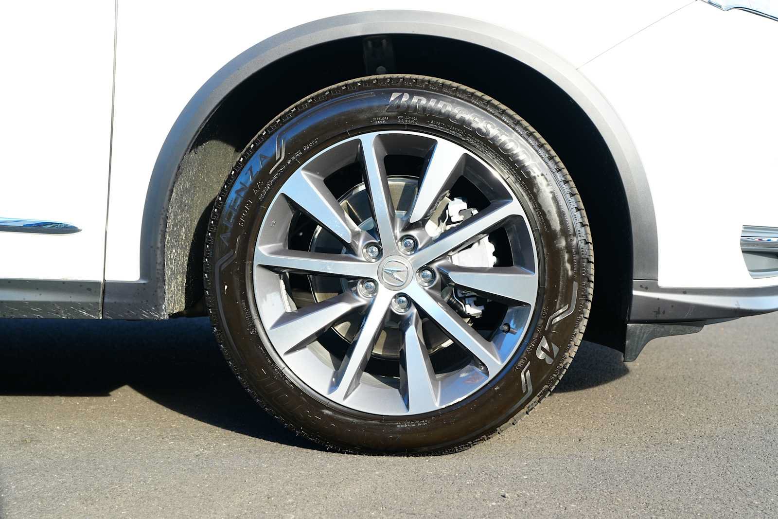 Certified 2026 Acura MDX w/ Technology Package AWD/4WD image 9