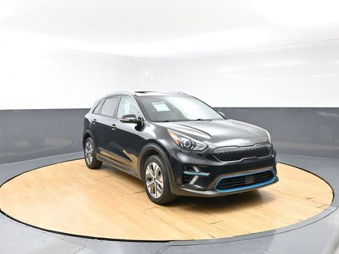 Used 2022 Kia Niro EX Premium FWD image 47