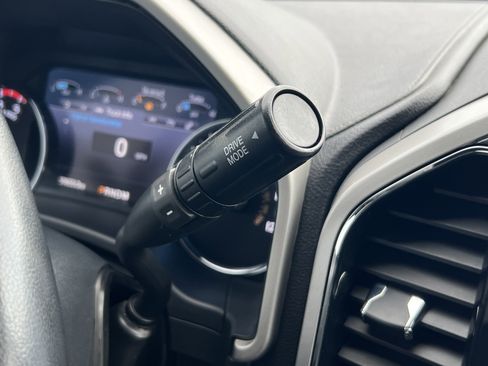 Used 2022 Ford F350 Lariat w/ Lariat Ultimate Package image 29