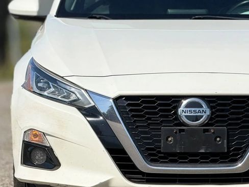 Used 2020 Nissan Altima 2.5 SV AWD/4WD image 11