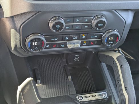 New 2026 Ford Bronco Badlands AWD/4WD image 20