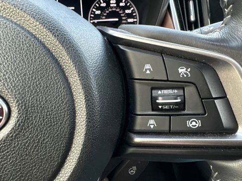 Used 2020 Subaru Outback Touring AWD/4WD image 18