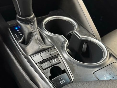 Used 2018 Toyota Camry XLE w/ Audio Package image 24