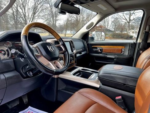 Used 2016 RAM 1500 Laramie Longhorn w/ Convenience Group image 12