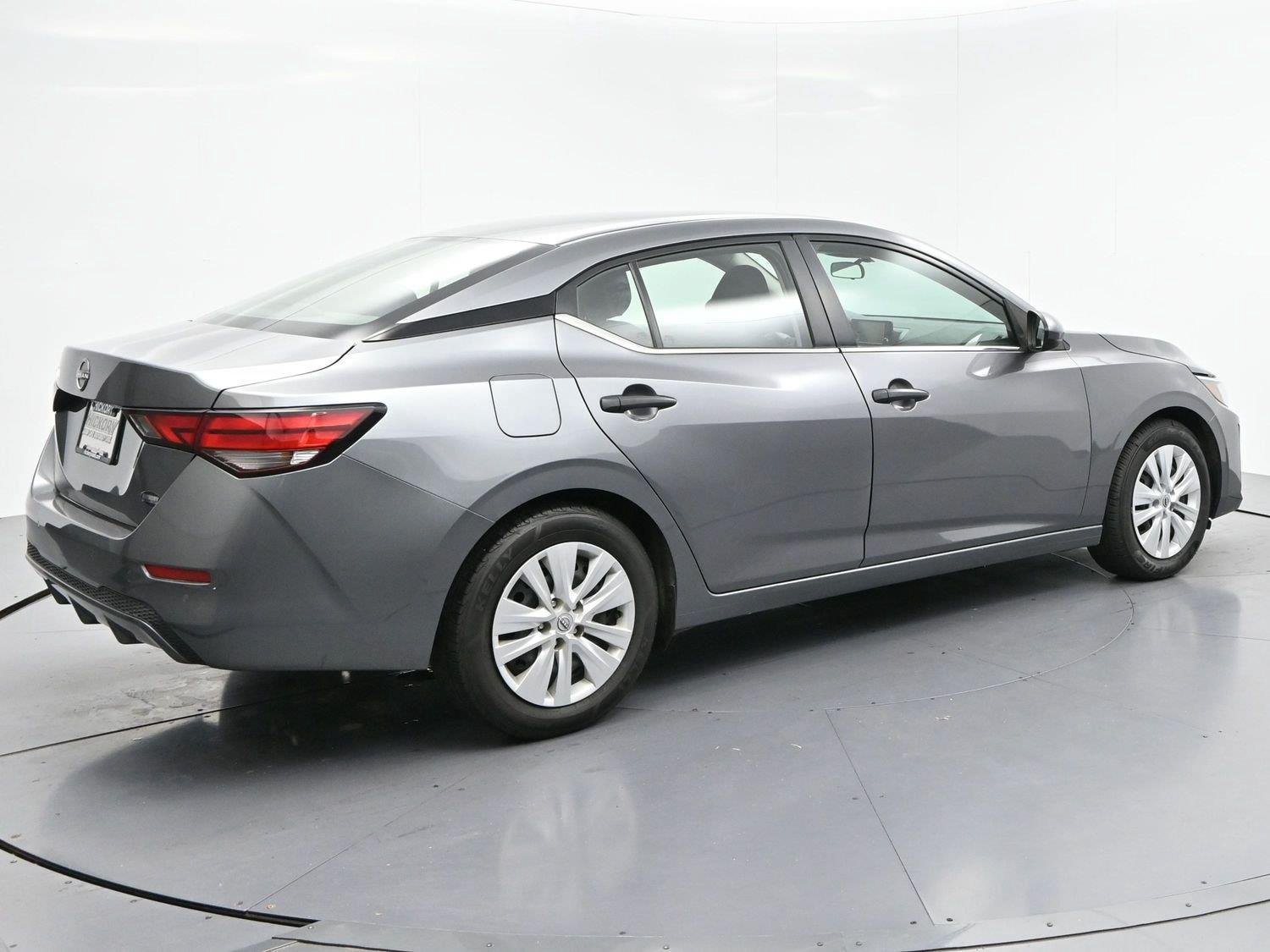Used 2024 Nissan Sentra S FWD image 7
