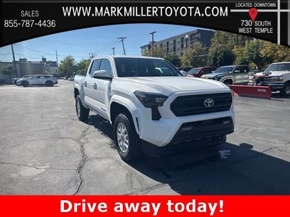 New 2025 Toyota Tacoma SR5
