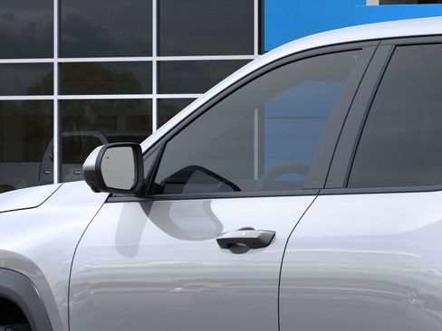 New 2026 Chevrolet Equinox LT w/ Safety and Technology Package image 12