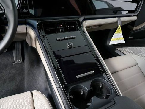 New 2026 Porsche Panamera RWD image 16