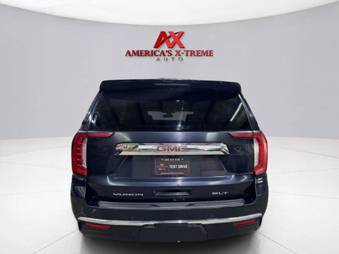 Used 2022 GMC Yukon SLT w/ SLT Luxury Package AWD/4WD image 4