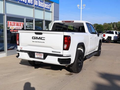 Used 2023 GMC Sierra 1500 Elevation w/ LPO, Elevation Black Package AWD/4WD image 3