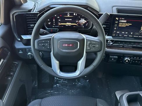 New 2026 GMC Sierra 1500 SLE AWD/4WD image 16