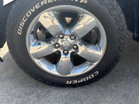 Used 2015 RAM 1500 Lone Star RWD image 10