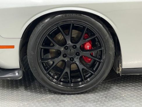 Used 2019 Dodge Challenger R/T Scat Pack w/ Plus Package image 34