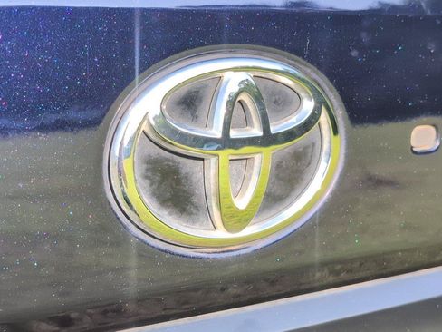 Used 2025 Toyota Sequoia SR5 AWD/4WD image 6