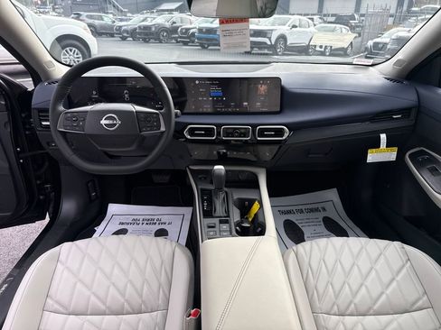 New 2026 Nissan Sentra SL w/ Floor Mat Package FWD image 12