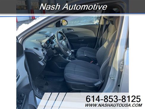 Used 2013 Chevrolet Sonic LT image 18