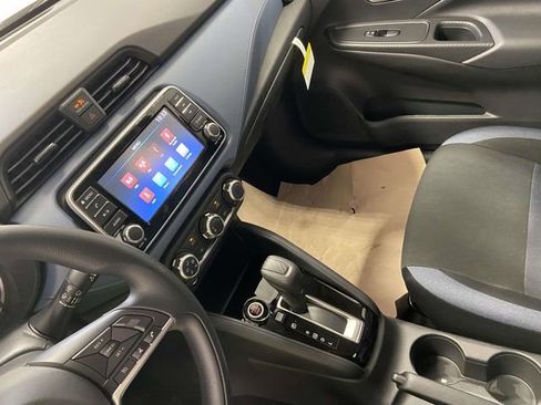 New 2025 Nissan Versa SV w/ Trunk Package image 17