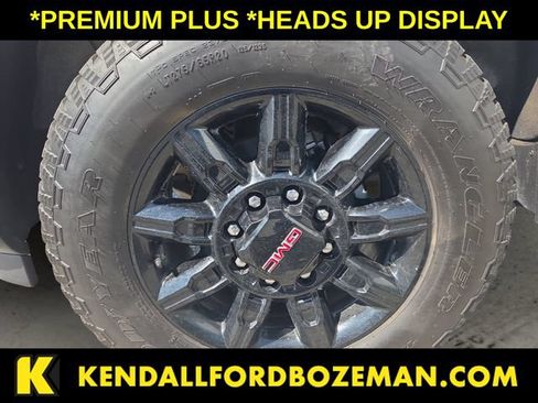 Used 2025 GMC Sierra 2500 AT4 w/ AT4 Premium Plus Package AWD/4WD image 14