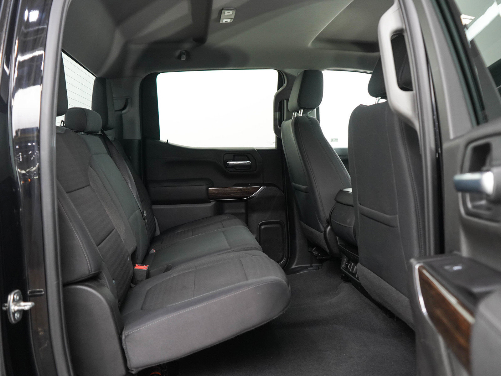 Used 2019 GMC Sierra 1500 SLE w/ SLE Value Package AWD/4WD image 12