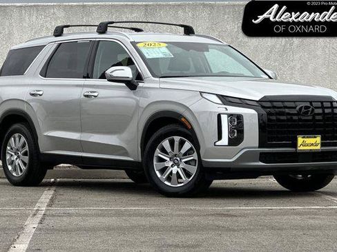 Certified 2025 Hyundai Palisade SEL FWD image 1