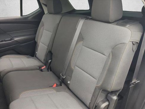 Used 2020 Chevrolet Traverse LT FWD image 28