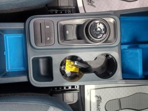 Used 2025 Ford Maverick XLT w/ Equipment Group 302A AWD/4WD image 12