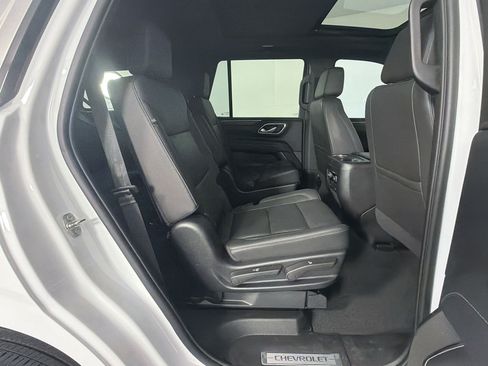 Used 2023 Chevrolet Tahoe LT w/ LT Signature Plus Package RWD image 32