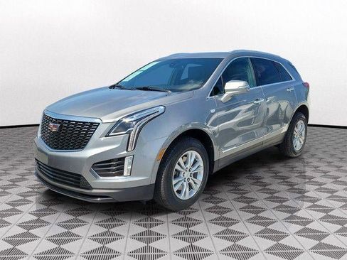 Certified 2023 Cadillac XT5 Luxury FWD image 3