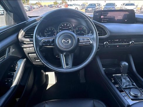 Used 2024 MAZDA MAZDA3 Hatchback w/Premium Plus Pkg AWD/4WD image 11
