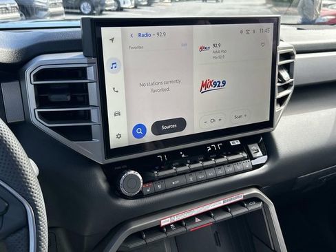 New 2026 Toyota Tundra Limited AWD/4WD image 24