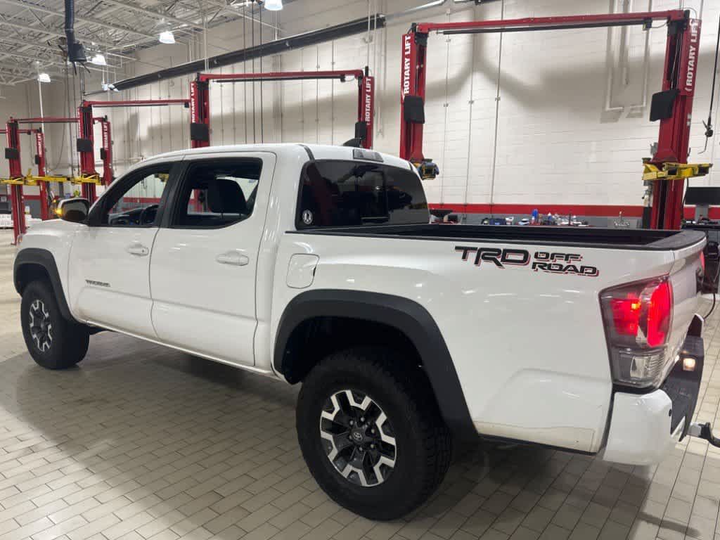 Used 2022 Toyota Tacoma TRD Off-Road w/ Technology Package RWD image 41