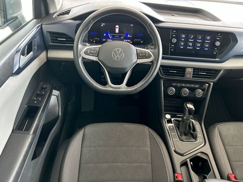 Certified 2023 Volkswagen Taos SE FWD image 40