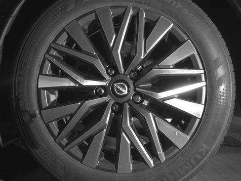 Used 2025 Nissan Altima 2.5 SV FWD image 14
