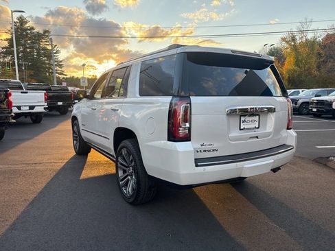 Used 2020 GMC Yukon Denali w/ Denali Ultimate Package image 3