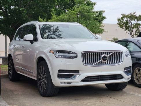 Used 2024 Volvo XC90 B5 Core w/ Protection Package Premier AWD/4WD image 2